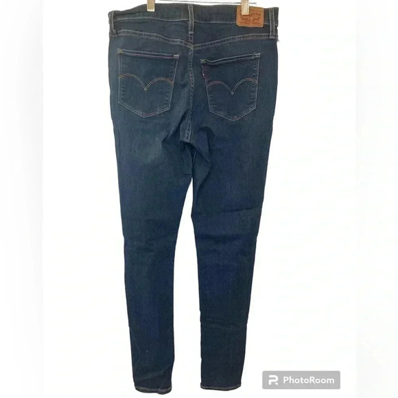 LEVI’S high rise super skinny size  31 distressed​ - Picture 4 of 4